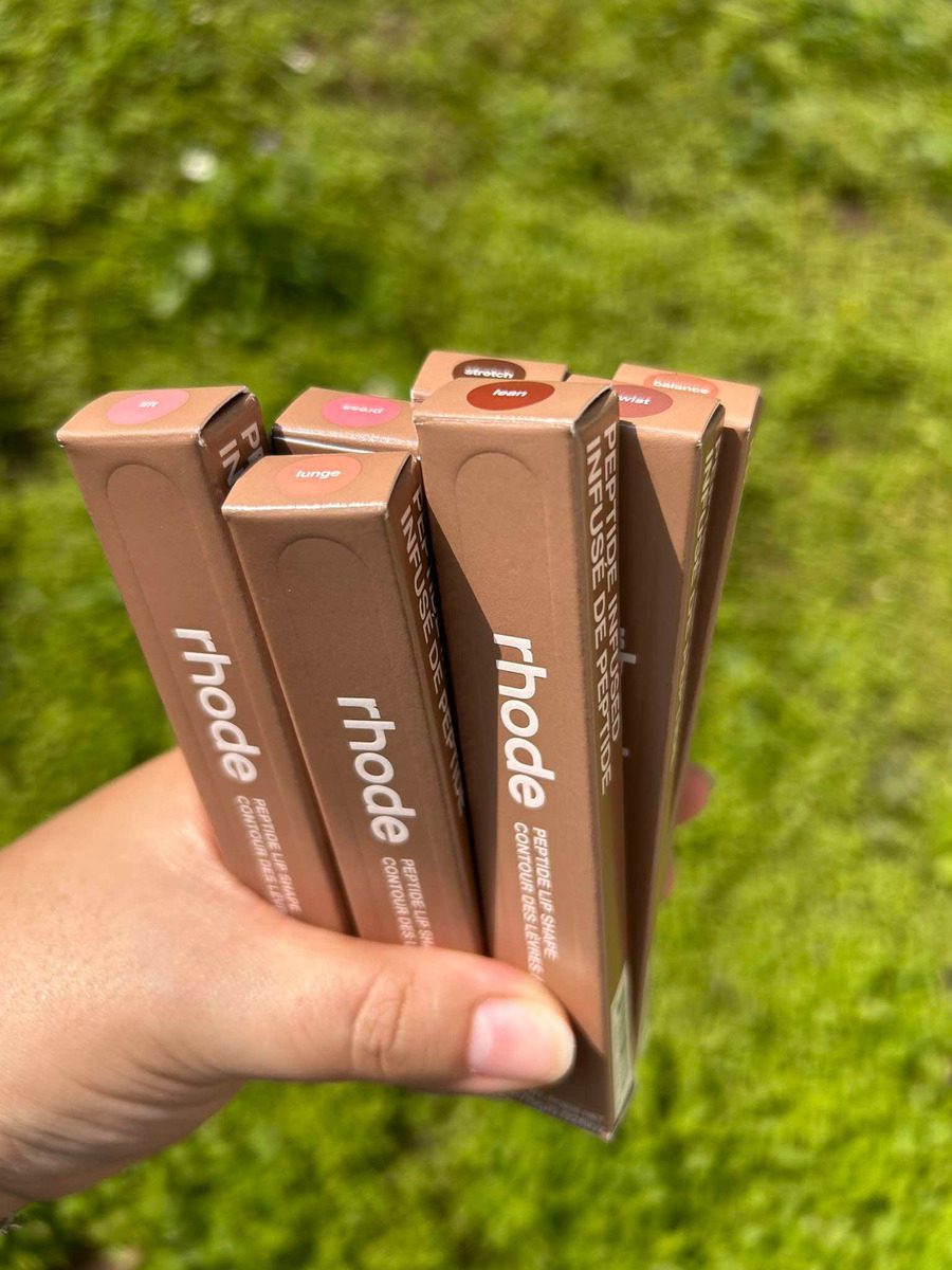 Rhode Peptide Lip Shade Lápiz Delineador 100% Color Lunge - Image 4